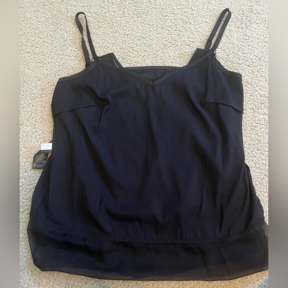 Women’s WHBM - Sleeveless Mesh Outer Layer w/ Built In Tank Top - Size 4 - Picture 4 of 4